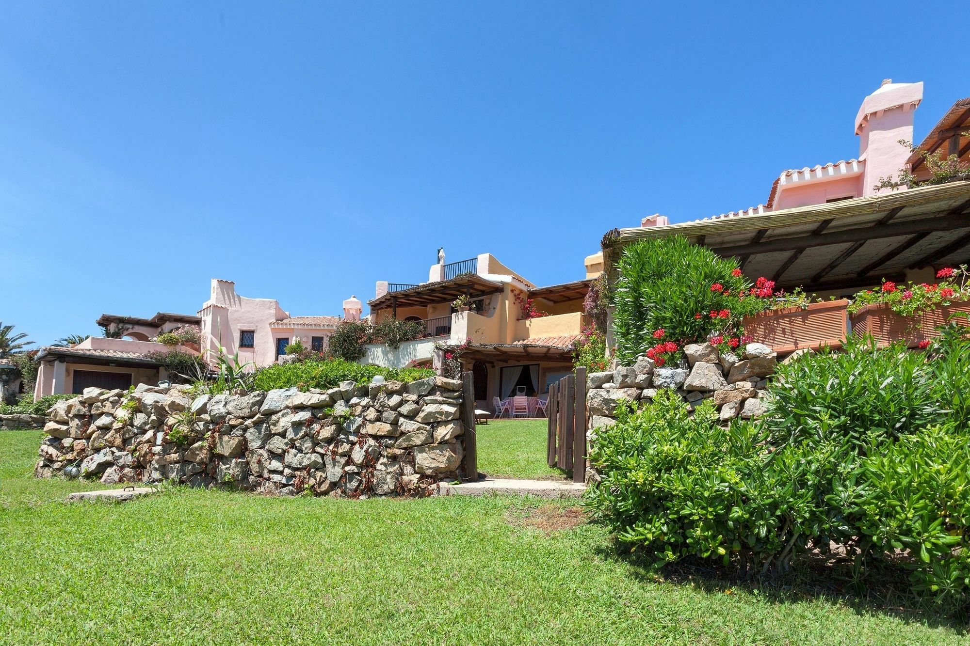 Villa Dolce Sposa Порто-Черво Экстерьер фото